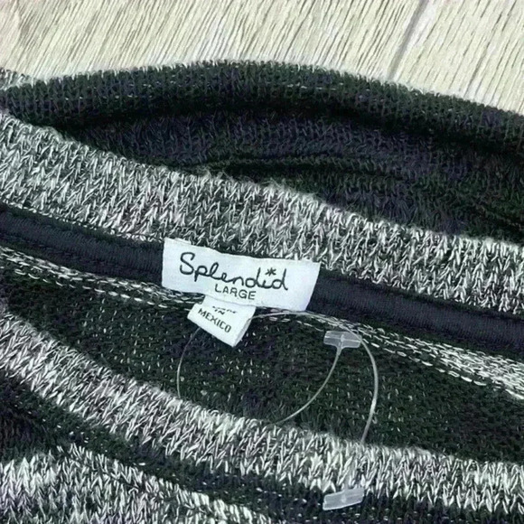 Splendid Black & Grey Striped Sweater Size Large - Picture 5 of 8